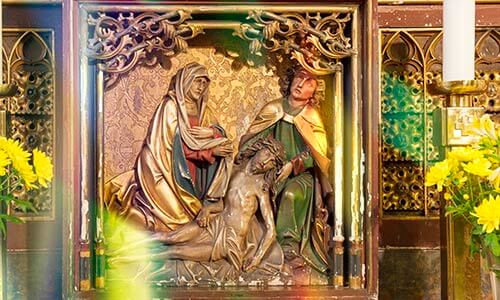 Seitenaltar mit Pietà-Gruppe, Foto: Jakob Gleisberg